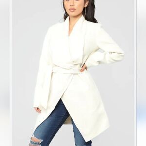 FASHION NOVA Women's Manhattan Ivory wrap faux wool coat sz S
